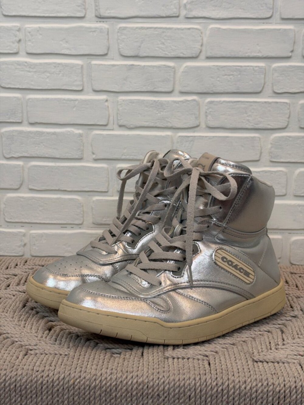 Coach High-Top Sneakers Silver Metallic Lace-Up